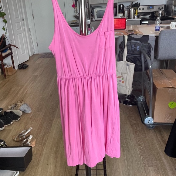 Dress - Picture 1 of 2